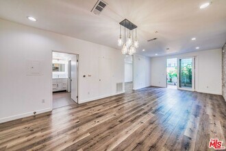 1234 Wilshire Blvd in Los Angeles, CA - Building Photo - Building Photo