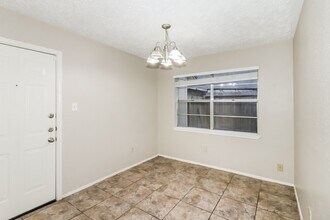 14214 Bateau Dr in Cypress, TX - Building Photo - Building Photo