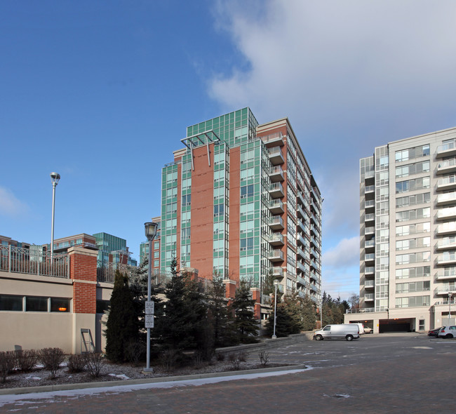 Thornhill Towers in Markham, ON - Building Photo - Building Photo