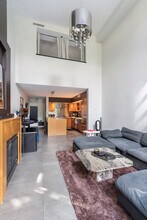 1168 Richards St in Vancouver, BC - Building Photo - Building Photo