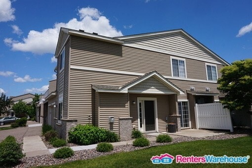 17697 65th Pl N in Osseo, MN - Building Photo - Building Photo