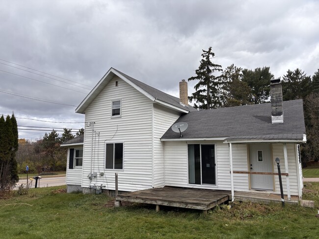 3055 N 6th St in Wausau, WI - Building Photo - Building Photo