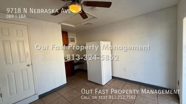 9718 N Nebraska Ave, Unit 5 in Tampa, FL - Foto de edificio - Building Photo
