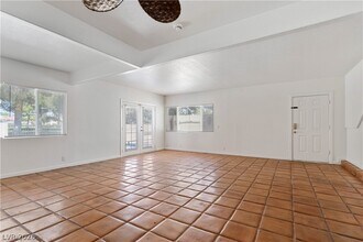 908 Vegas Valley Dr in Las Vegas, NV - Building Photo - Building Photo