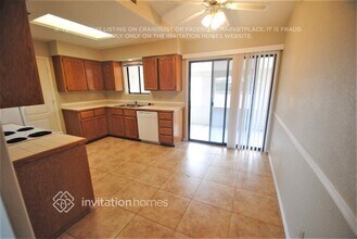 200 S Stardust Ln in Apache Junction, AZ - Building Photo - Building Photo