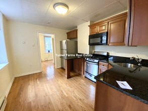 92 Endicott St, Unit 1 in Boston, MA - Building Photo - Building Photo