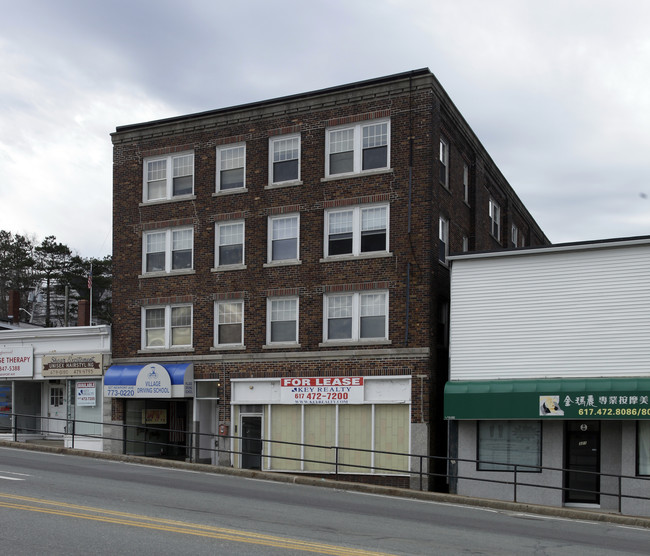 323-325 Newport Ave in Quincy, MA - Building Photo - Building Photo