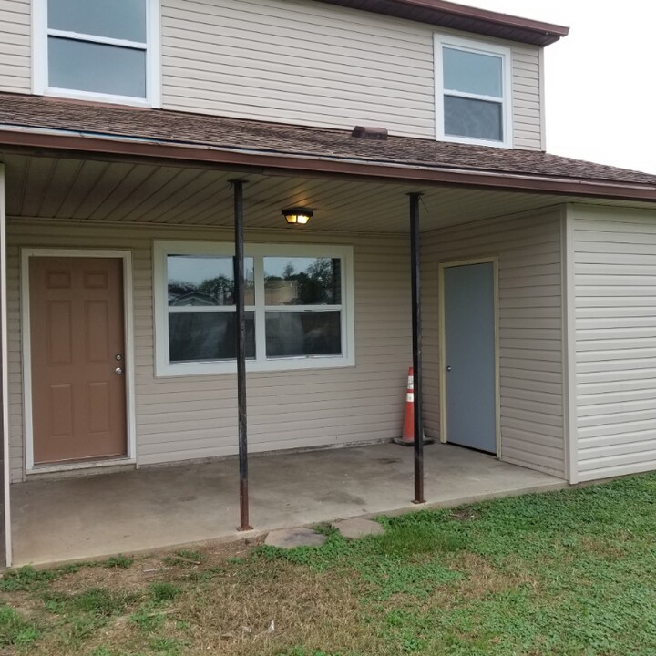 409 Sal Blvd, Unit A in Trenton, OH - Building Photo