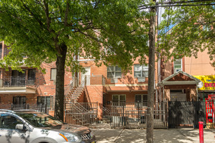 8835 51st Ave in Elmhurst, NY - Building Photo