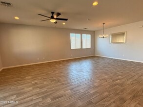 7516 W Darrel Rd in Phoenix, AZ - Building Photo - Building Photo