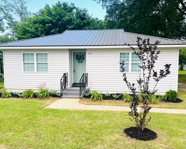 property at 16 N Elm Ave