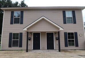 878 Link Rd, Unit B in Lake Charles, LA - Building Photo