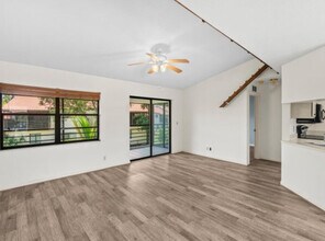 3 Vía De Casas Sur in Boynton Beach, FL - Building Photo - Building Photo
