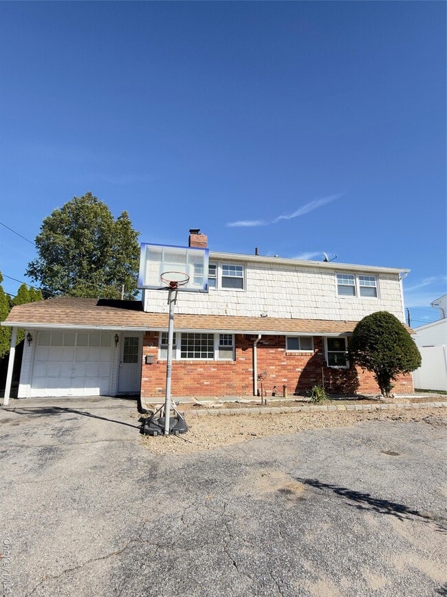 property at 39 Alpine Ln