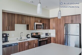 13398 Newcastle Commons Dr in Newcastle, WA - Building Photo - Building Photo