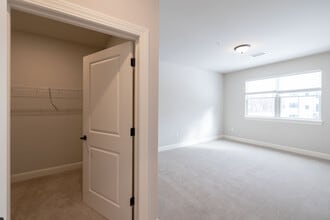 The Montclair in Albany, NY - Building Photo - Interior Photo
