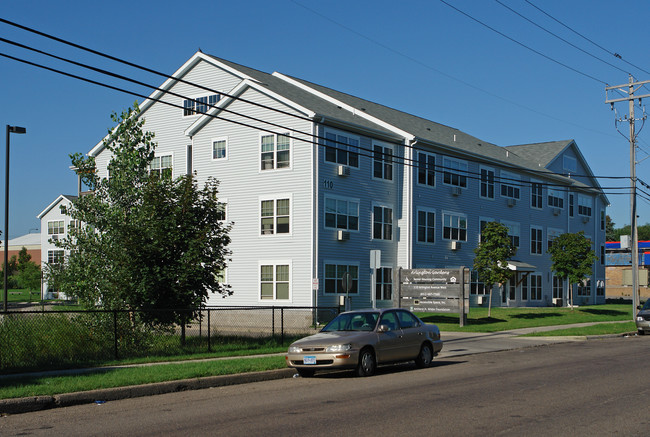 Arlington Gardens in St. Paul, MN - Building Photo - Building Photo