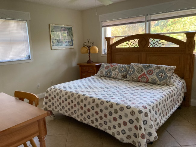 4300 Gail Blvd in Naples, FL - Building Photo - Building Photo