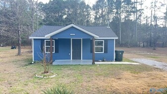 614 Maple Rd in New Hope, AL - Building Photo