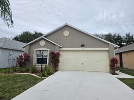 2788 Maderia Cir in Melbourne, FL - Building Photo