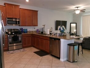 6472 Sedgeford Dr in Lakeland, FL - Building Photo - Building Photo