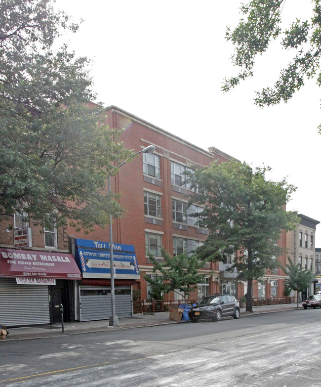 1247 Flatbush Ave in Brooklyn, NY - Building Photo - Building Photo