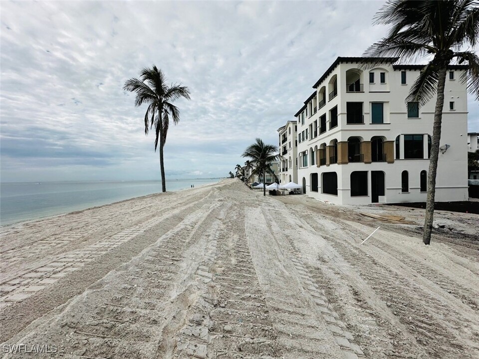 110 Guadeloupe Ln in Bonita Springs, FL - Building Photo