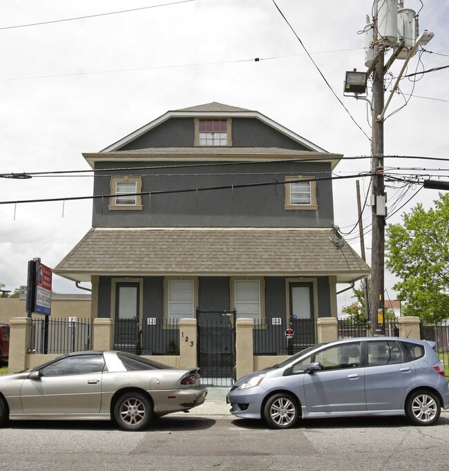 121-123 N Dorgenois St in New Orleans, LA - Building Photo - Building Photo