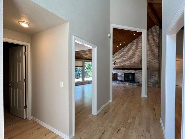3035 N Selkirk Dr in Boise, ID - Building Photo - Building Photo