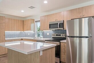 Haver Hill in Fullerton, CA - Building Photo - Building Photo