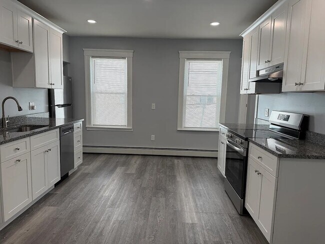 3 Cohasset St in Worcester, MA - Building Photo - Building Photo