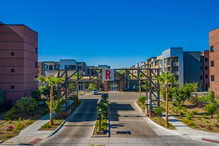 The Retreat at Rio Salado Apartments