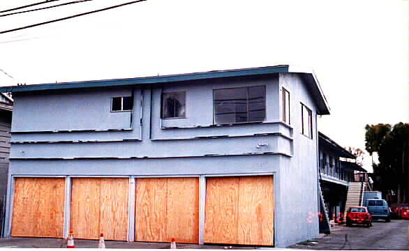 216 W Plymouth St in Inglewood, CA - Building Photo - Building Photo