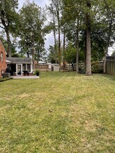 7603 Cosgrove Pl in Springfield, VA - Foto de edificio - Building Photo