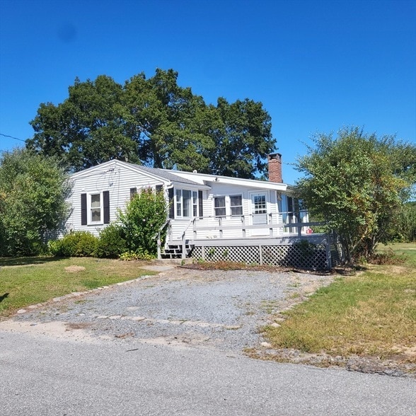 property at 68 Leonard St