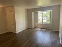 12800 Covey Cir, Unit D in Sonora, CA - Building Photo - Building Photo