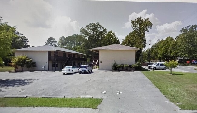 property at 401 S 4 Ave