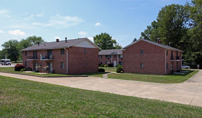 4705-4709 Fishcreek Rd in Stow, OH - Building Photo - Building Photo