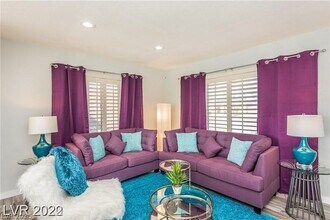 7067 Westpark Ct in Las Vegas, NV - Building Photo - Building Photo