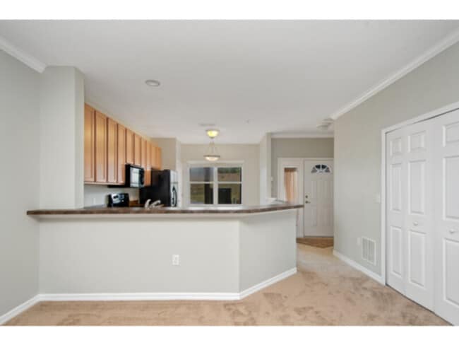 property at 5944 W Poplar Springs Cir