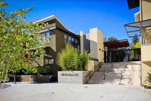 889 Altaire Walk in Palo Alto, CA - Building Photo