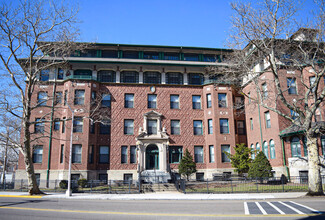 Birchwood at Fairmount Hotel (62+ Community) in Jersey City, NJ - Building Photo - Building Photo