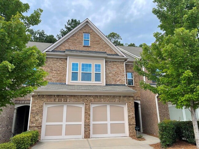 property at 3470 New Fawn Ln