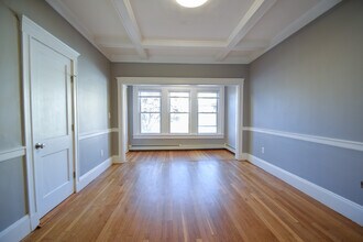 142 Sutherland Rd, Unit #2 in Boston, MA - Building Photo - Building Photo