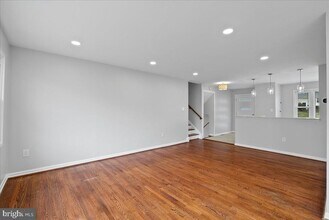 7845 Brompton St in West Springfield, VA - Building Photo - Building Photo