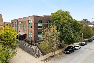 Crown Loft Condominiums in St. Louis, MO - Building Photo - Building Photo