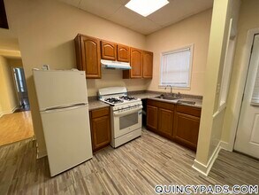 185 Thomas E. Burgin Pkwy in Quincy, MA - Building Photo - Building Photo
