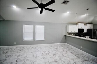 2914 Britton Ave in Dallas, TX - Building Photo - Building Photo