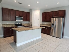 9108 Kingsmoor Way in Wellington, FL - Building Photo