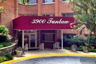 3900 Tunlaw Rd NW Apartments